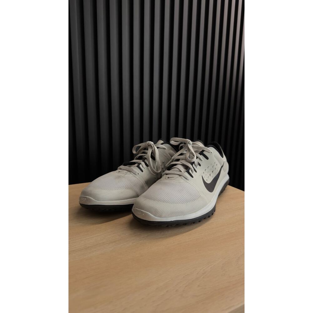 NIKE FS Mens Lite Run Grey Running Shoes